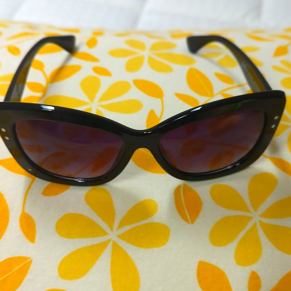 Halston Sunnies